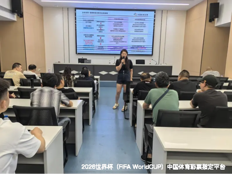 核心团队与专业资质